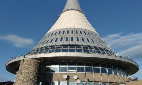 Ještěd Tower, Czechia (Photo: Copyright © 2017 Hendrik Böttger / runinternational.eu)