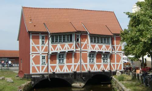 The 'Gewölbe' at the old harbour in Wismar (Copyright © 2012 Hendrik Böttger / Run International EU))