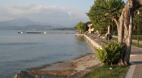 Lake Garda, near Peschiera del Garda (Copyright © 2010 runinternational.eu)