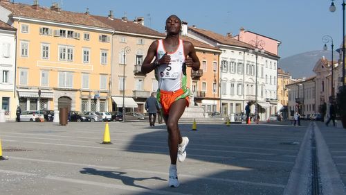 Solomon Kirwa Yego, Maratonina di Gorizia (Copyright © 2011 runinternational.eu)
