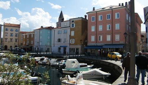 Muggia, near  Trieste, Italy (Copyright © 2010 Hendrik Böttger / runinternational.eu)