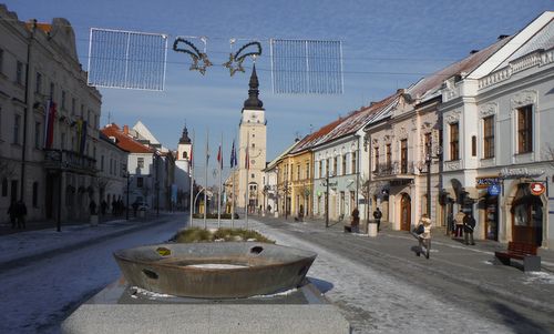 Trnavský novoročný beh - This New Year's Race takes place in the Old Town of Trnava in Slovakia (Copyright © 2015 Hendrik Böttger / runinternational.eu)