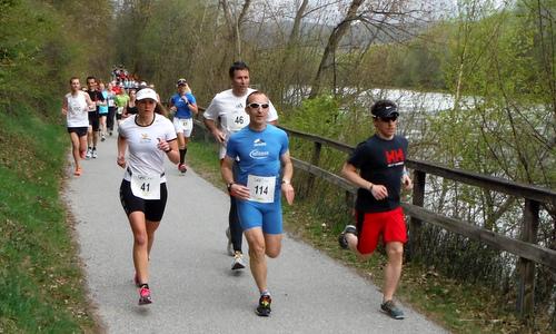 Geolauf, Villach, Austria - 10k race along the River Drau (Copyright © 2014 Hendrik Böttger / runinternational.eu)