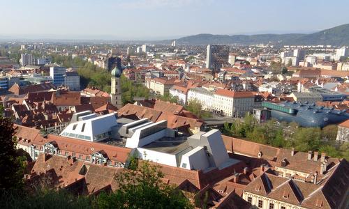 Graz, Austria - The city centre as seen from the Schlossberg (Photo: Copyright © 2018 Anja Zechner / runinternational.eu)