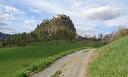 Hochosterwitz Castle, Austria (Copyright © 2021 Hendrik Böttger / runinternational.eu)