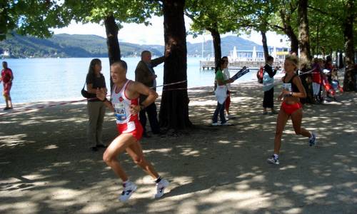 Wörthersee Half Marathon - Kärnten läuft - the last kilometre (Copyright © 2009 runinternational.eu)