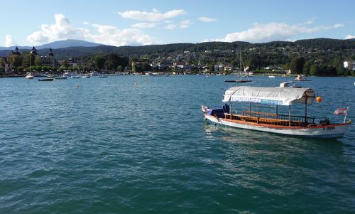 Velden am Wörthersee, Ossiacher Tauern, and Mount Gerlitzen, Austria (Copyright © 2014 Hendrik Böttger / Run International EU)