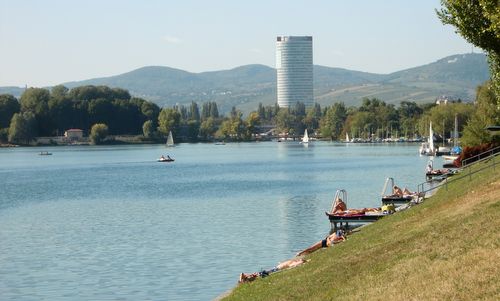 Obere Alte Donau, Vienna, Austria (Copyright © 2012 Hendrik Böttger / runinternational.eu)