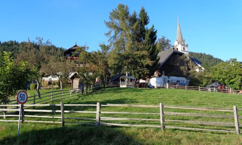 The village of Köstenberg in Kärnten (Carinthia), Austria - Copyright © 2017 Hendrik Böttger / runinternational.eu