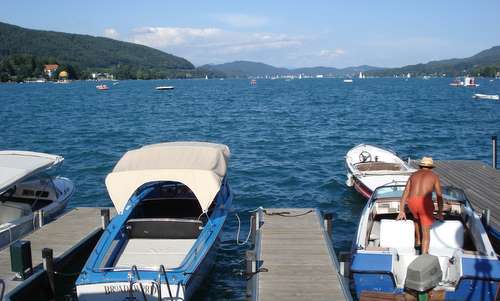 Vom See zum Berg - Start is in Velden am Wörthersee (Copyright © 2009 runinternational.eu)