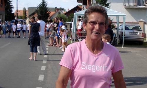 Anna Hagemann, organizer of the 'Trka Hagemann' (Copyright © 2012 runinternational.eu)