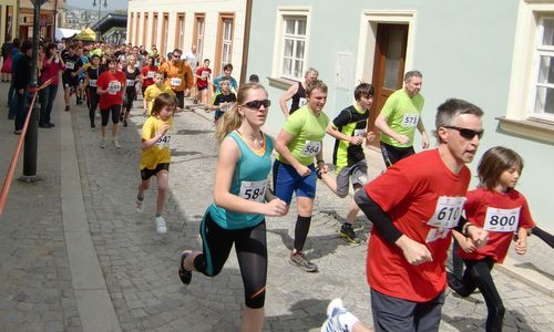 Boskovické Běhy 2013 - Start of the 3km run (Copyright © 2013 Hendrik Böttger / runinternational.eu)