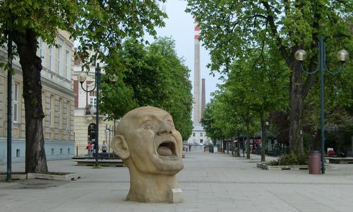 Sculpture in the town centre of Břeclav, Czech Republic (Copyright © 2015 Hendrik Böttger / runinternational.eu)
