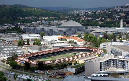 Velodrom Brno, Czech Republic (Author: Jaroslav A. Polák / commons.wikimedia.org / CC0 1.0 Universal Public Domain Dedication / photo cropped by runinternational.eu)