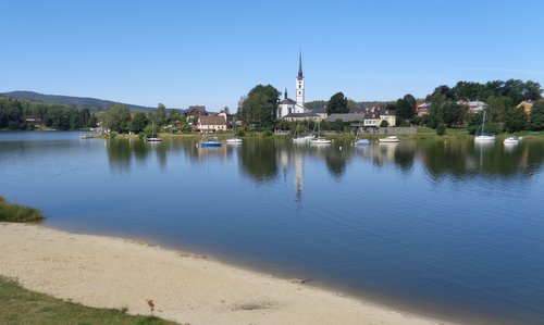 Frymburk and the Lipno reservoir, Czech Republic (Photo: Copyright © 2018 Hendrik Böttger / runinternational.eu)