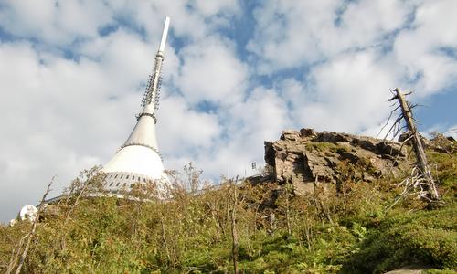 Ještěd Tower, Liberec, Czech Republic (Copyright © 2015 Hendrik Böttger / runinternational.eu)