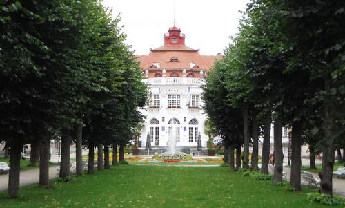 Alžbětiny Lázně (Elizabeth Baths), Smetanovy sady (Smetana Park), Karlovy Vary (Carlsbad), Czechia - Copyright © 2017 Hendrik Böttger / runinternational.eu 