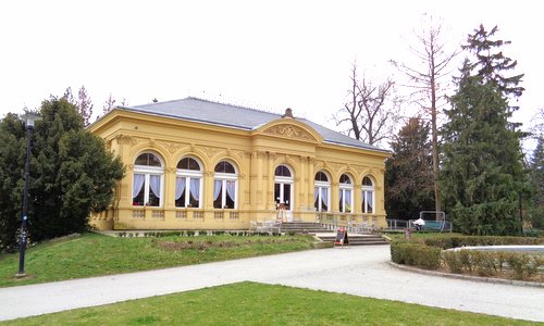 Restaurace Fontána, Smetanovy sady, Olomouc, Czech Republic (Copyright © 2026 Hendrik Böttger / runinternational.eu)