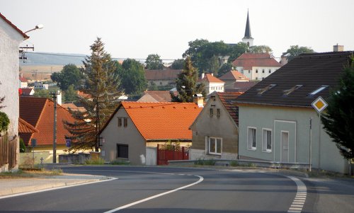 Půlmaraton Plzeňského kraje - The route runs through Litice, Plzeň, Czech Republic (Copyright © 2015 Hendrik Böttger / runinternational.eu)