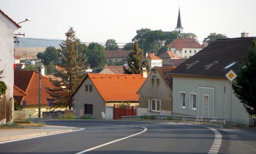 Půlmaraton Plzeňského kraje - The route through Litice, Plzeň, Czech Republic (Copyright © 2015 Hendrik Böttger / runinternational.eu)