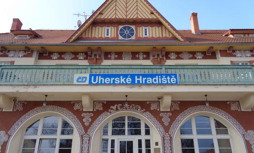 Železniční stanice (Railway station), Uherské Hradiště, Czechia - Photo: Copyright © 2017 Hendrik Böttger / runinternational.eu