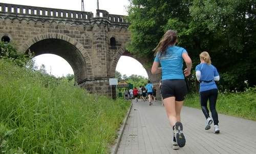 Europamarathon 2012 - under a bridge in Zgorzelec, Poland (Copyright © 2012 runinternational.eu)