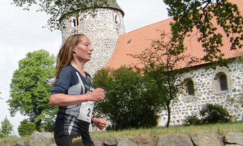 Anke Tiedemann, first woman Rund um Ratekau 2012 (Copyright © 2012 runinternational.eu)