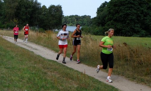 Diekseelauf - a running event at the Dieksee in Schleswig-Holstein, Germany (Copyright © 2016 Hendrik Böttger / runinternational.eu)