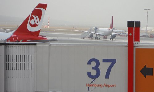 Hamburg Airport, Germany (Copyright © 2016 Hendrik Böttger / runinternational.eu)