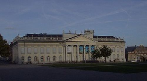 Fridericianum, Kassel, Germany (Author: User BinPaul on de.wikipedia / public domain / photo modified by runinternational.eu)