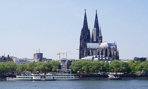 Cologne Cathedral (Kölner Dom), Germany - Author: Schweinepeterle / de.wikipedia.org / public domain / photo modified by runinternational.eu