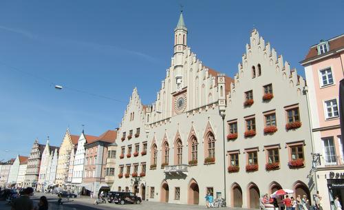 Rathaus (Town Hall), Landshut, Germany - Copyright © 2017 Hendrik Böttger, runinternational.eu