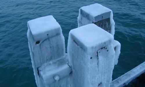 A mooring on the Baltic Sea coast in winter (Photo: Copyright © 2017 Hendrik Böttger / runinternational.eu)