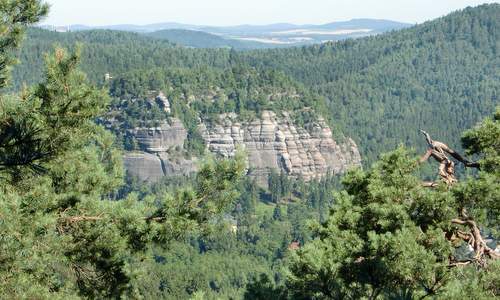 Mount Oybin, Zittau Mountains (Zittauer Gebirge), Germany (Copyright © 2014 Hendrik Böttger / runinternational.eu)