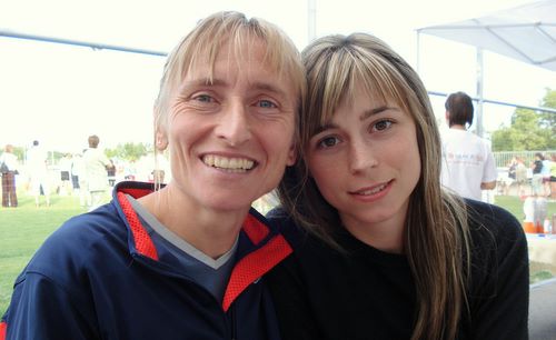 Judit Nagy and her daughter Réka Földing (Copyright © 2009 Hendrik Böttger / runinternational.eu)