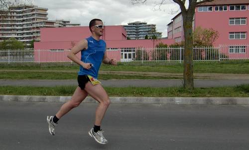 Tapolca Félmaraton 2012 - Németh Gábor, 21km winner (Copyright © 2012 runinternational.eu)