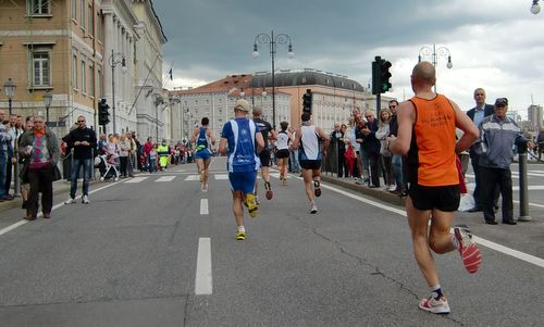 Bavisela - Maratona d'Europa 2012 - at the 42km mark (Photo: Copyright © 2012 Hendrik Böttger / runinternational.eu)