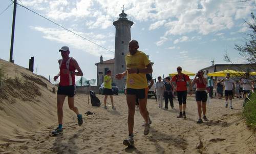 A piedi per Bibione - at the lighthouse in Bibione (Copyright © 2012 runinternational.eu)