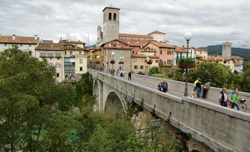 Ponte del Diavolo, Cividale del Friuli, Italy (Copyright © 2010 Hendrik Böttger / runinternational.eu)