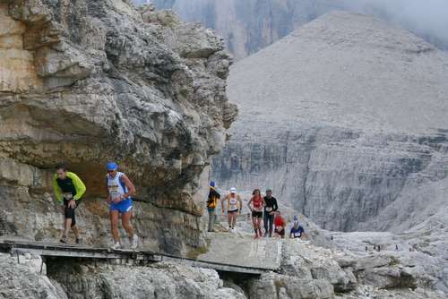 Drei Zinnen Alpin Lauf - stunning scenery (Photo: Copyright © 2009 Anja Zechner / runinternational.eu)