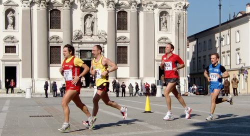 Maratonina di Gorizia - Piazza della Vittoria (Copyright © 2011 runinternational.eu)