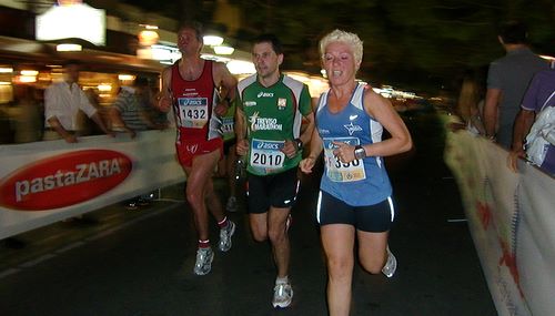 Moonlight Half Marathon Jesolo 2011 (Copyright © 2011 runinternational.eu)