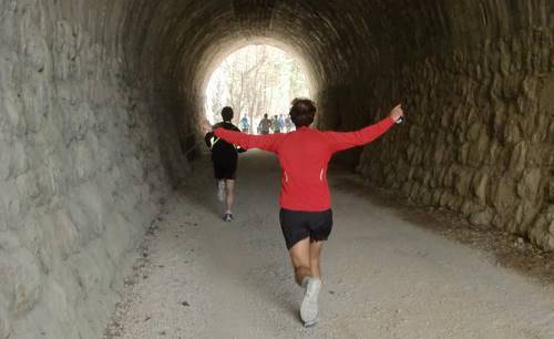 Kokos Trail 2012 - railway tunnel (Copyright © 2012 runinternational.eu)