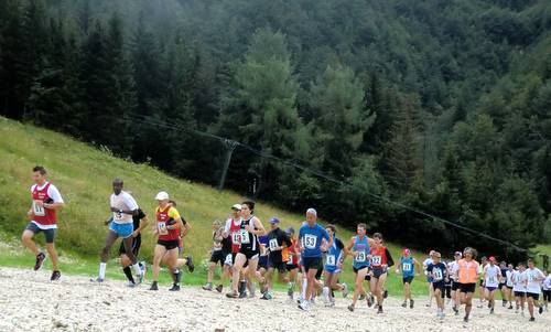 Giro delle Malghe del Montasio 2011, Start on Sella Nevea (Copyright © 2011 runinternational.eu)