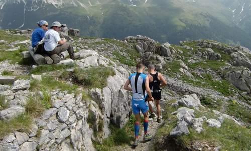 Skyrace Carnia - runners on the descent from Pal Piccolo (Copyright © 2015 Hendrik Böttger / runinternational.eu)