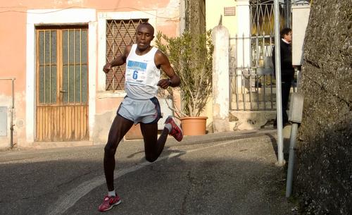 Montefortiana Turà 2012 - Boniface Bii (Copyright © 2012 runinternational.eu)