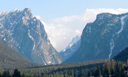 Valle di Landro, Dolomites, Italy (Copyright © 2012 runinternational.eu)