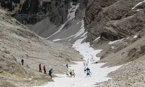 Dolomites Skyrace, Canazei, Italy - downhill run on snow (Copyright © 2012 runinternational.eu)