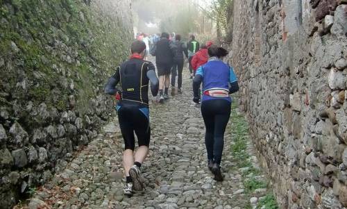 Marcia per colline di Fagagna (Copyright © 2012 Hendrik Böttger, runinternational.eu)