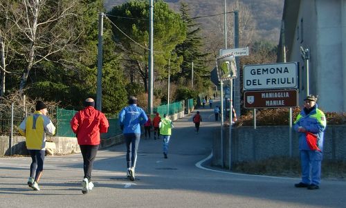 Cjaminade di Sante Lussie 2010, Gemona del Friuli, Italy (Copyright © 2012 Hendrik Böttger / runinternational.eu)